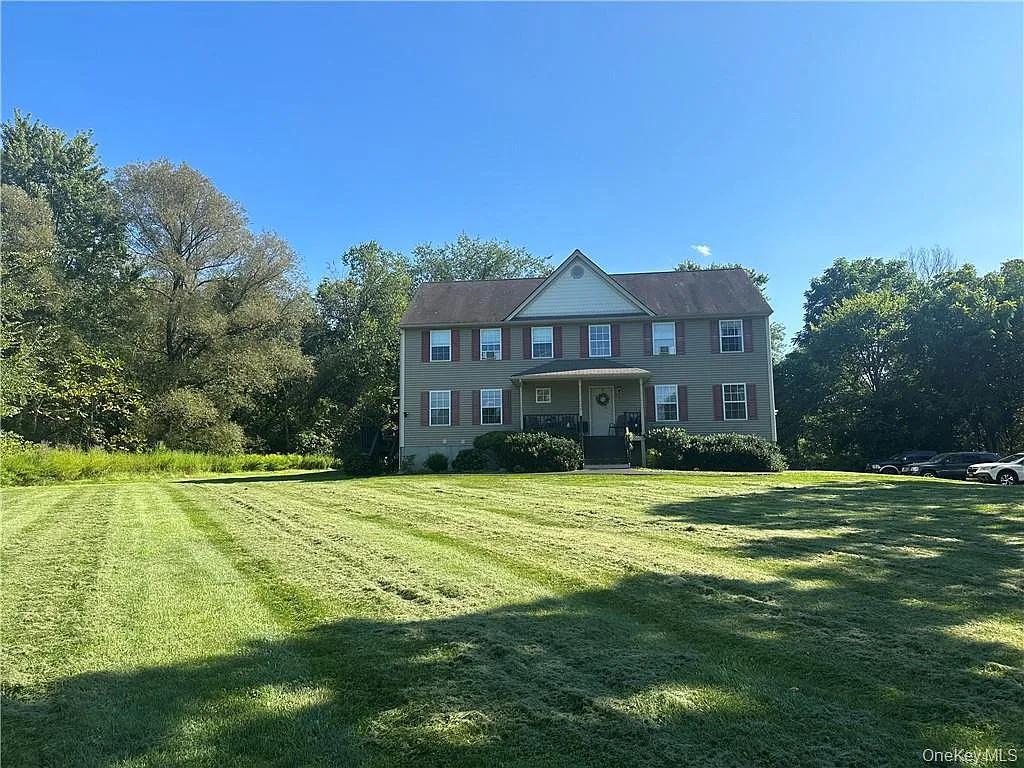3 bed, 1.5 bath, 1506 sqft, $2,800 — Photo 2
