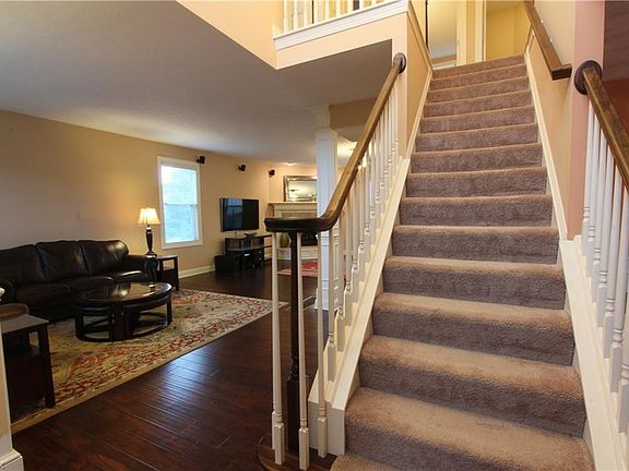 3rd image of 12503 Countryside Dr