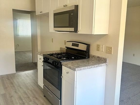 5th image of 16310 Cornuta Ave #121