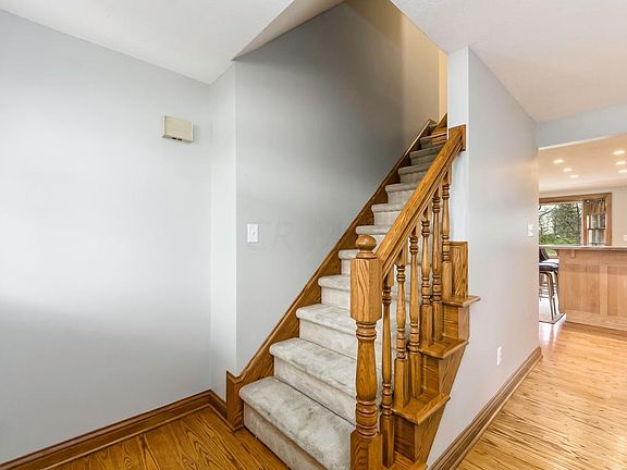 5th image of 2244 Presley Dr