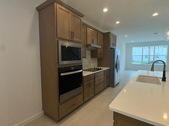 3rd image of 12843 Westhaven Oak Dr