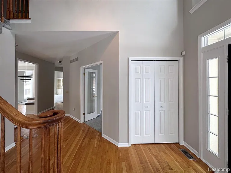 17733 Rolling Woods Cir — Photo 17
