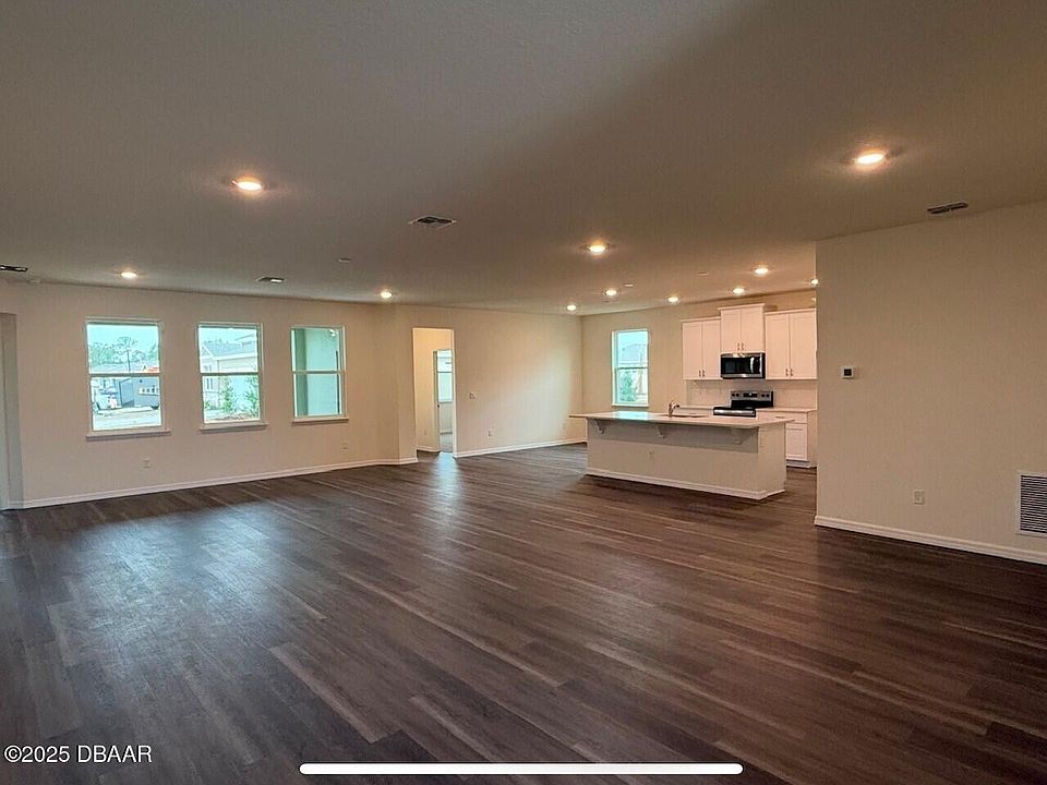 2nd image of 3254 Arch Ave