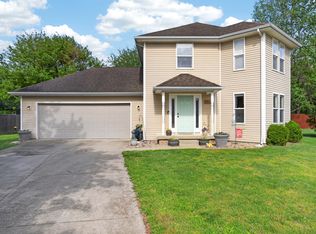 2322 Sumpter Ct, Columbus, IN 47203