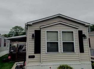 43 Shorehaven Rd, Hazlet, NJ 07730