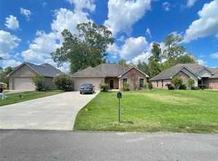 17415 Milan Dr, Hammond, LA 70403