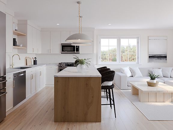 3rd image of 334 Main St #201
