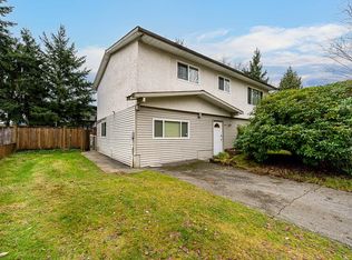 18340 63a Ave, Surrey, BC V3S 8A8