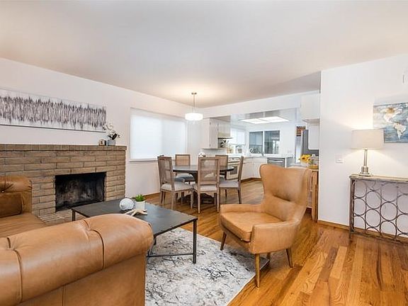 4th image of 424 Casa Del Mar Dr