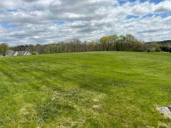 934 Glen Meadows Pkwy, Bedford, IN 47421