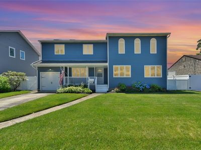 168 Von Huenfeld Street, Massapequa Park, NY, 11762