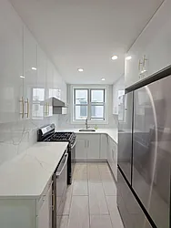 22 Tehama Street, #1