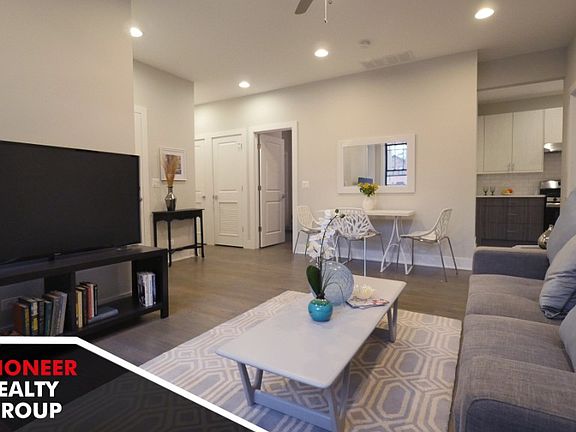 3rd image of 2618 N Rockwell St #2618GDN