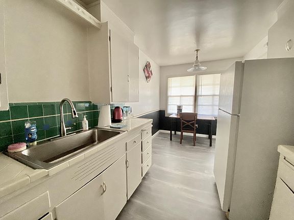2nd image of 4841 San Juan Ave #2