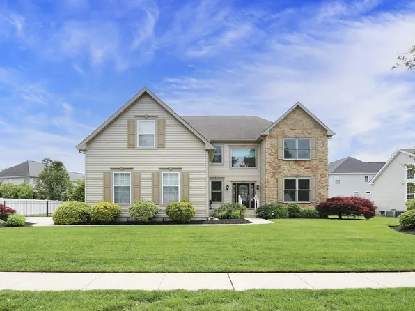 102 Camellia Ln, Egg Harbor Township, NJ 08234