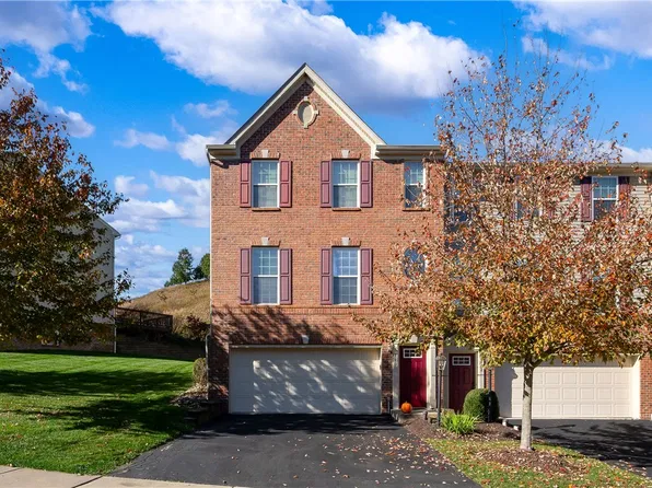210 Broadstone Dr, Mars, PA 16046