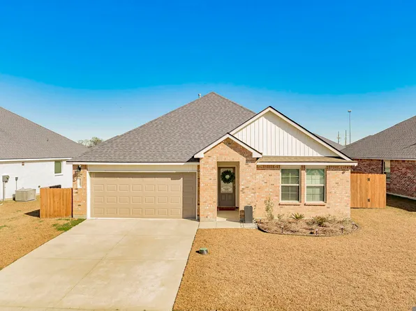 727 Lambot Ave, Zachary, LA 70791