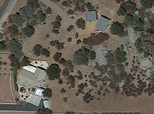 16985 Handlebar Rd, Ramona, CA 92065