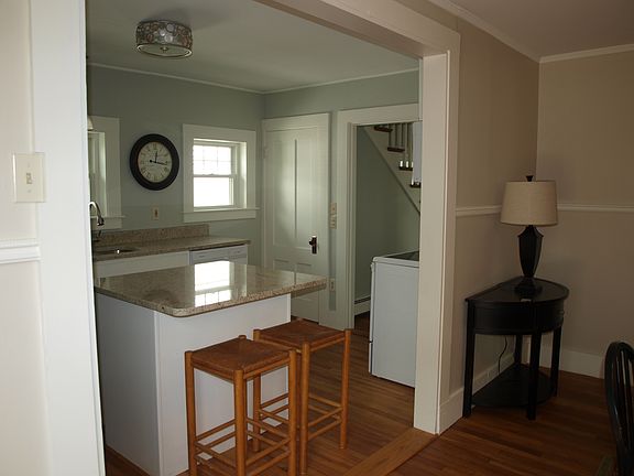 3rd image of 22 Blaine Ave