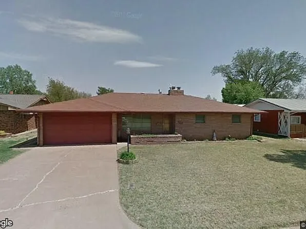 1320 Kay Ave, Cherokee, OK 73728