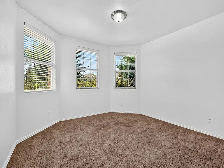 7305 Fossell Ranch Rd — Photo 13