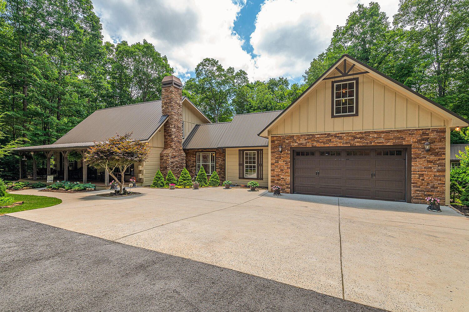 3411 Sourwood Ln, Signal Mtn, TN 37377 Zillow