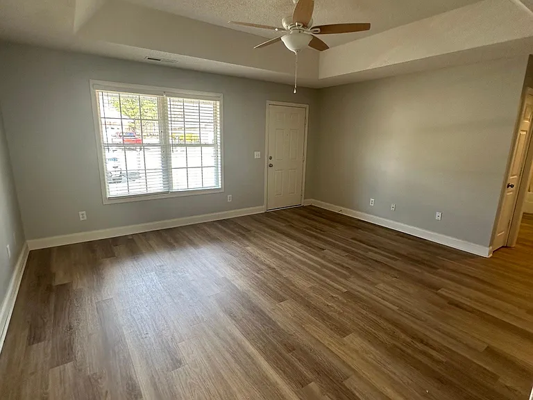 3621 Beacon Dr — Photo 13