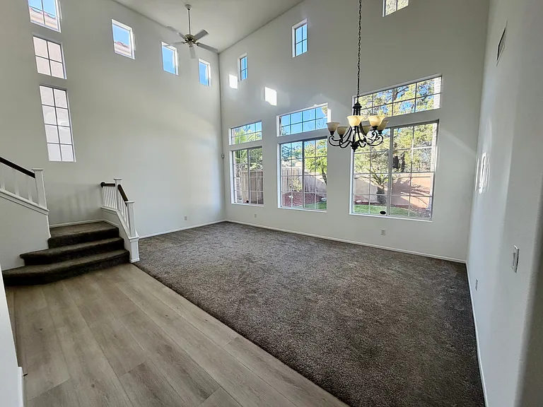 Indian Creek Pl — Photo 2