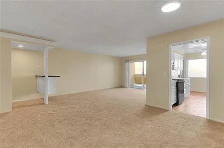 608 N Taylor Ave, Unit 211, Montebello — Photo 6