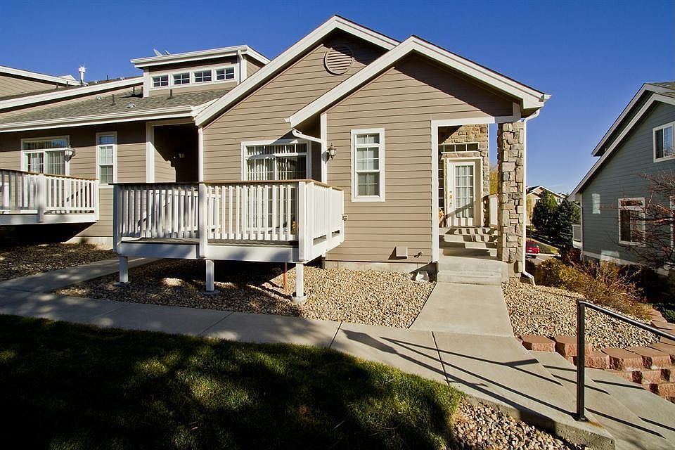 Exterior - Front