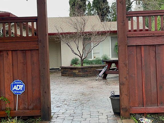 2nd image of 8716 Sturgeon Way