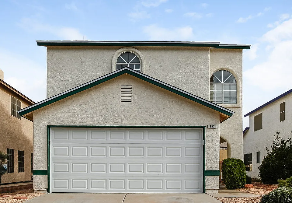 857 Schooner Dr