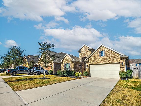 2nd image of 4813 Lorca Ln