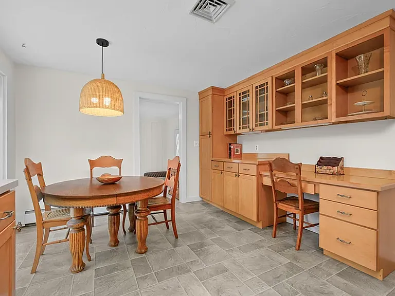 5 Duchess Dr — Photo 5