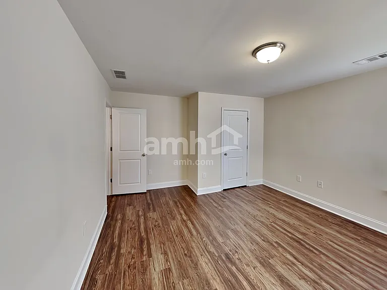 72 Monarch Way — Photo 18