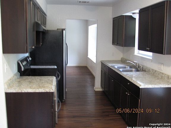 5th image of 4615 TIMBERHILL