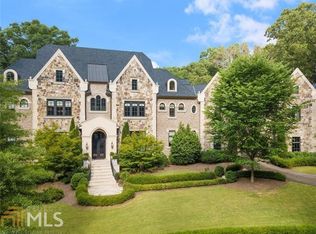 5705 Winterthur Ln NW, Sandy Springs, GA 30328