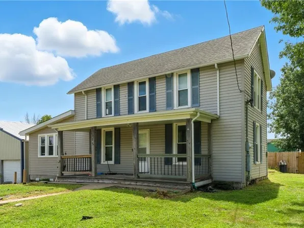 315 E Main St, Bucyrus, KS 66013