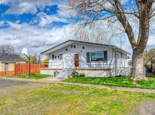 325 E Washington St, Athena, OR 97813