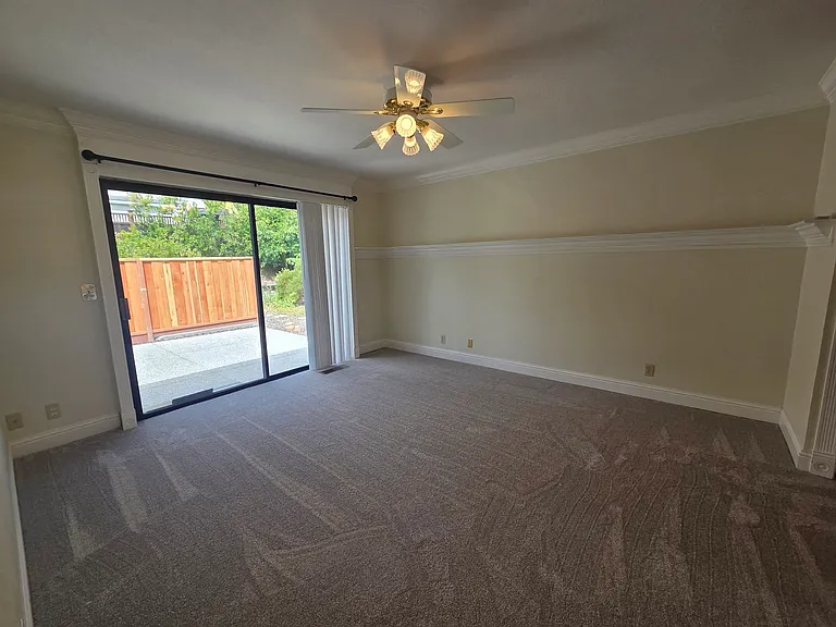 11732 Bloomington Way — Photo 18