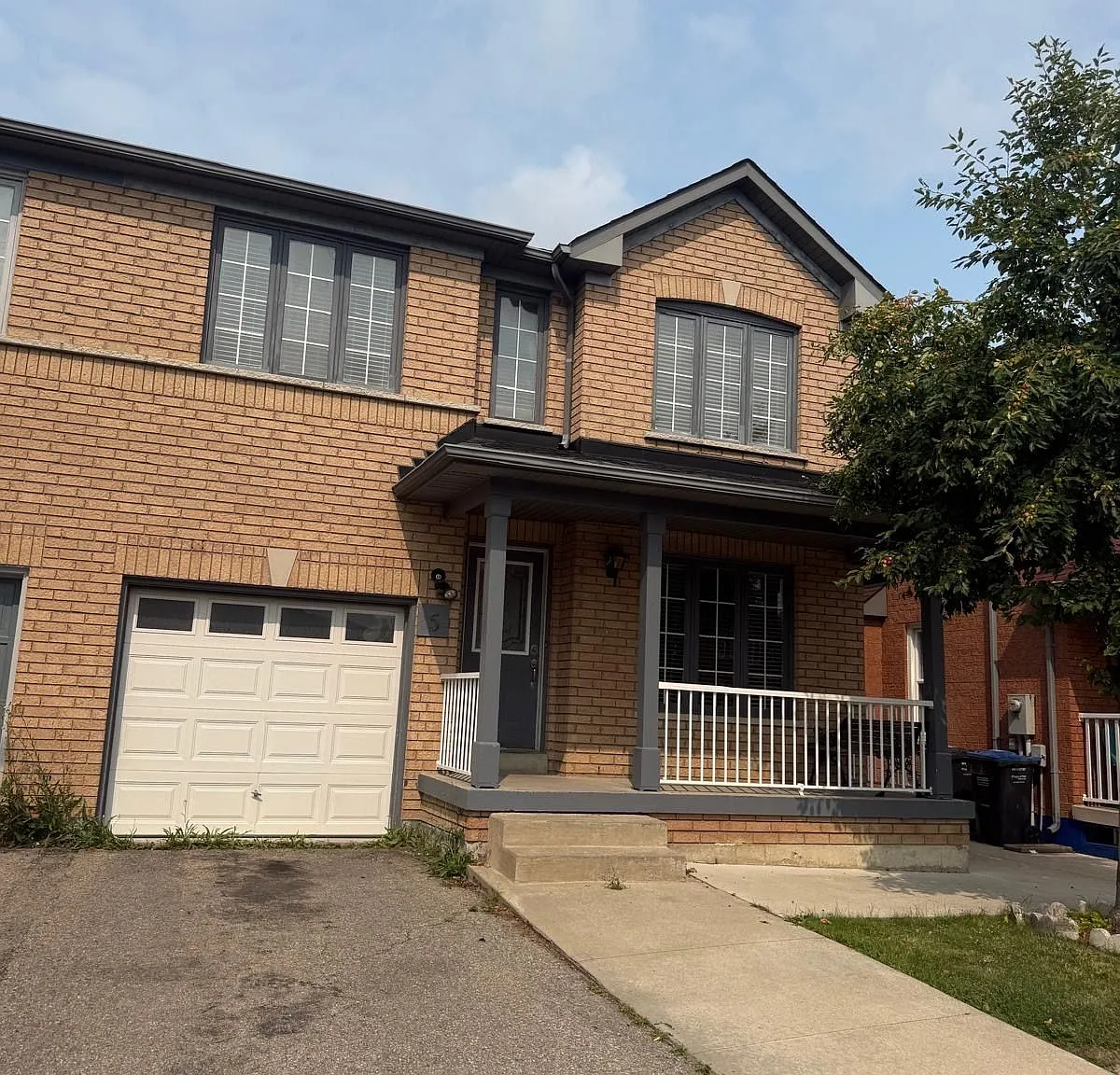 3 bed, $2,750 — Photo 1
