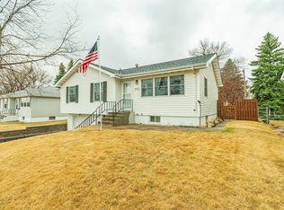 1832 N Griffin St, Bismarck, ND 58501