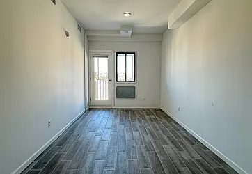 Rented by NY Space Finders Inc.