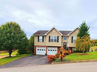 33 Lorena Ln, Jonesborough, TN 37659