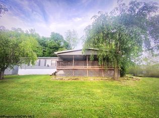 5455 Fairmont Rd, Rivesville, WV 26588