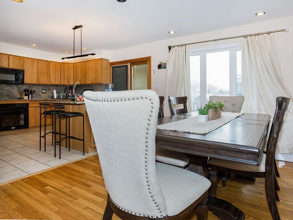 2620 Peconic Ave, Seaford, NY 11783 Zillow