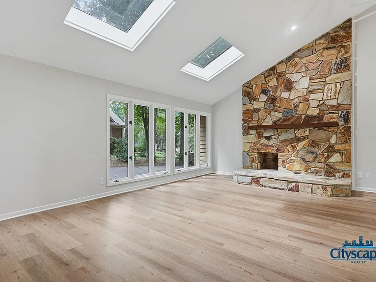 5903 Harbourwood Pl — Photo 7