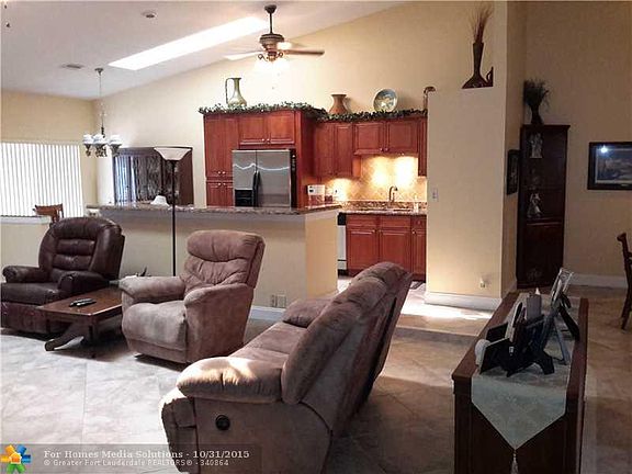 5th image of 7510 NW 79th Ave APT Q2