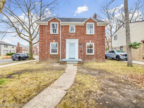 8101 Marygrove Dr, Detroit, MI 48221
