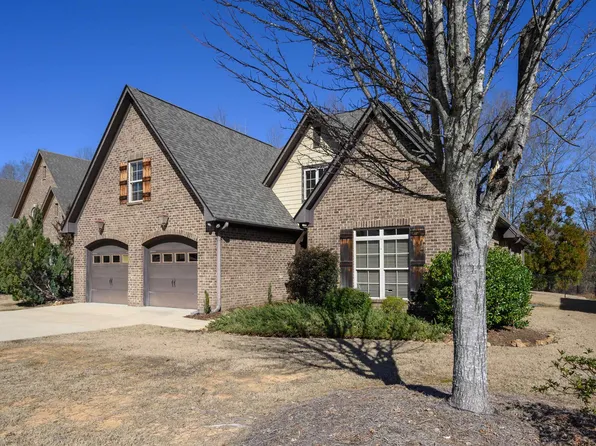 304 Macallan Dr, Pelham, AL 35124